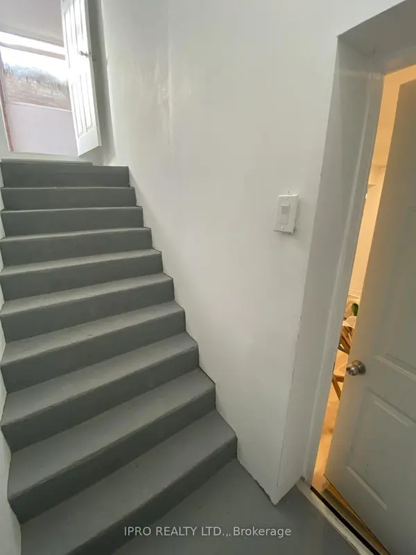 46 Wheeling DR #Bsmnt, Toronto E10, ON M1C 3X3