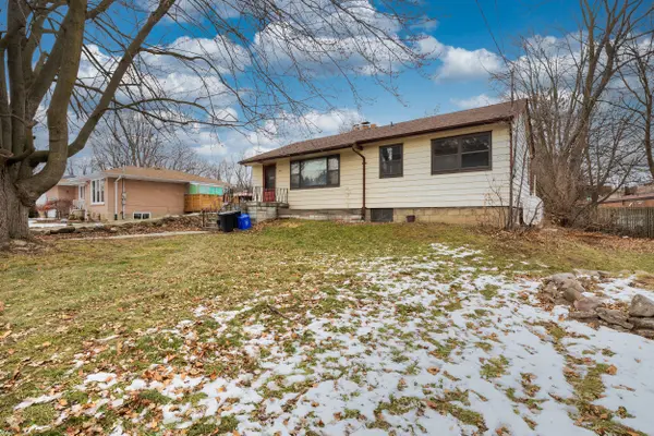 1911 Glenview RD, Pickering, ON L1V 1W9