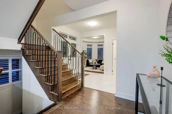 1011 Dyas AVE, Oshawa, ON L1L 0V4