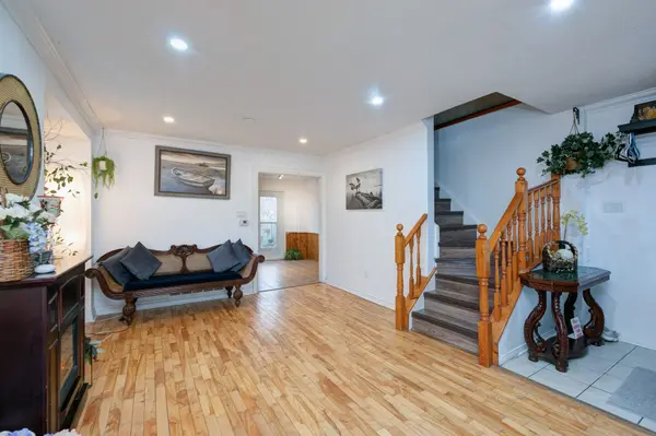 1456 Valley DR, Oshawa, ON L1J 7Z3