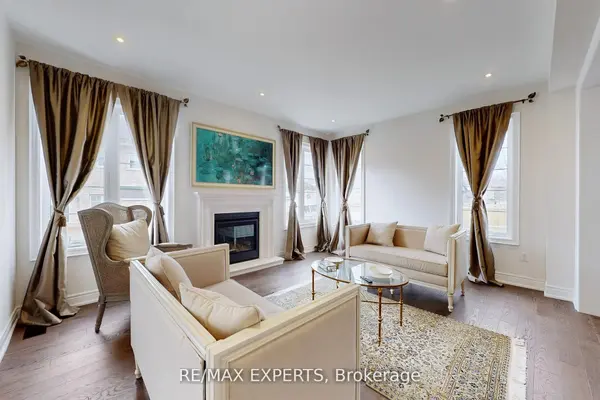 167 Frederick Pearson ST, East Gwillimbury, ON L9N 0Y8