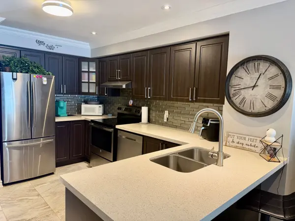 70 Laguna Pkwy #6, Ramara, ON L0K 1B0