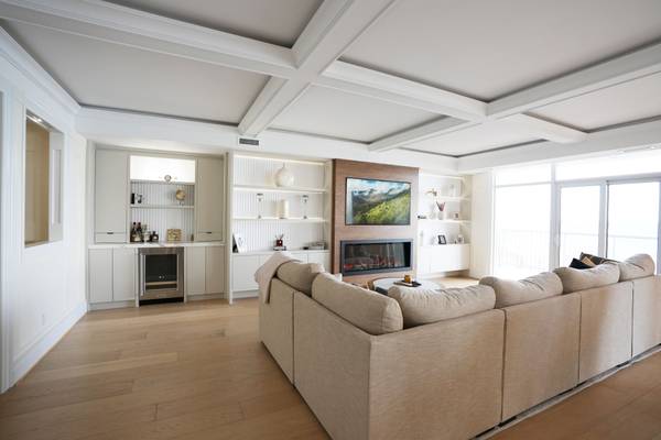 1477 Lakeshore RD #904, Burlington, ON L7S 1B5