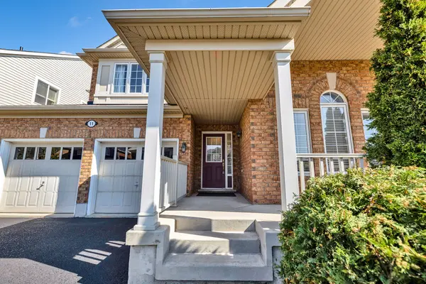 11 Bonavista DR, Brampton, ON L6X 0N2