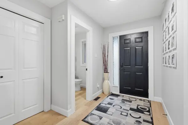 22 Tanoak DR, London North, ON N6G 4Z9