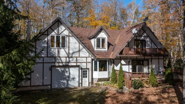 305 Barney's BLVD, Northern Bruce Peninsula, ON N0H 1Z0