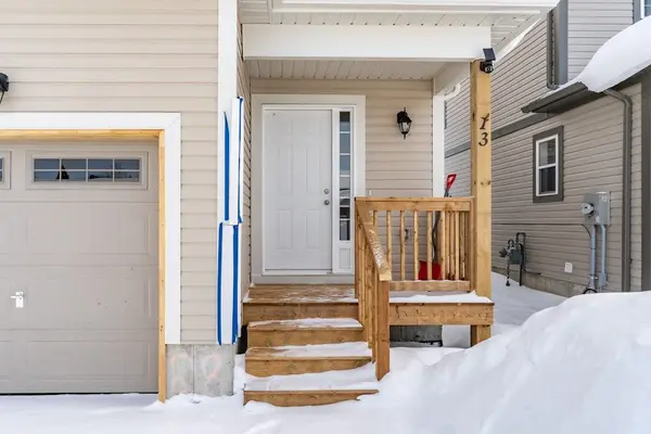 13 McConnell CRES, Bracebridge, ON P1L 0N7