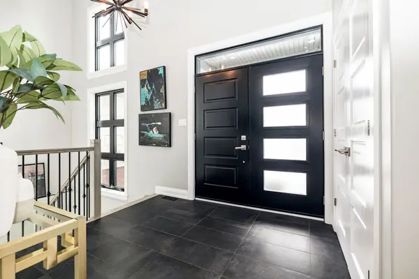 28 George ST, Westport, ON K0G 1X0