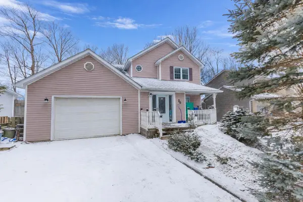 26 Shaw CRES, Huntsville, ON P1H 1T7