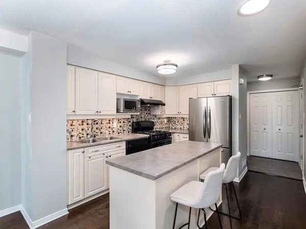 4031 CANYON WALK DR #10, Blossom Park - Airport And Area, ON K1V 0Z4