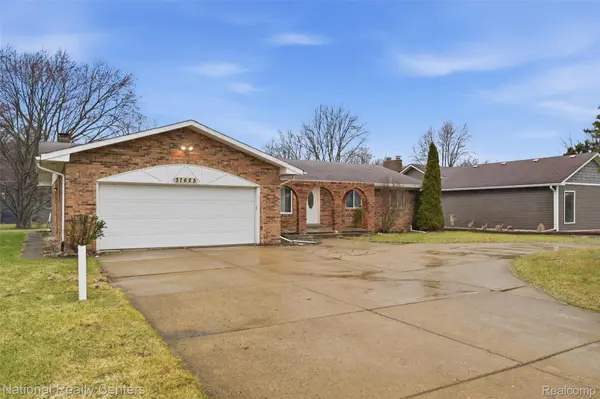 37625 RYAN RD, Sterling Heights, MI 48310