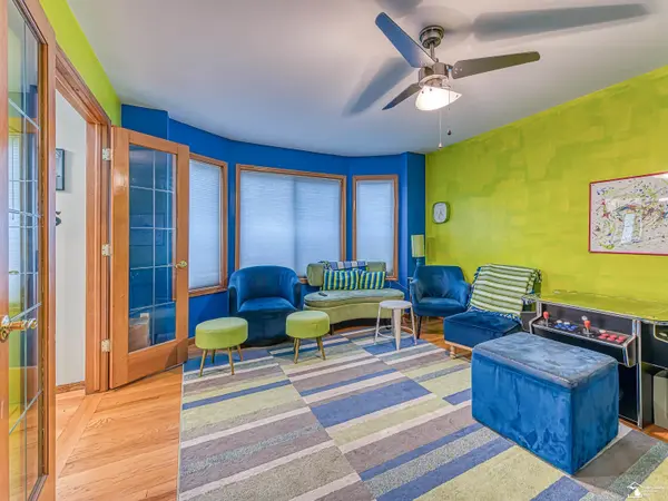 20087 Herzog DR, Rockwood, MI 48173