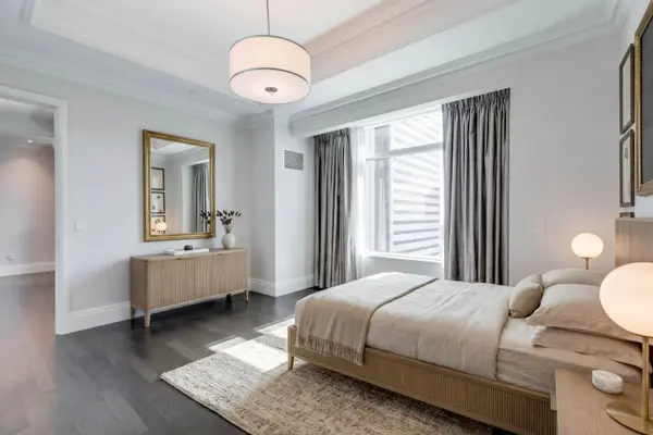 311 Bay ST #4406, Toronto C01, ON M5H 4G5