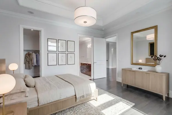 311 Bay ST #4406, Toronto C01, ON M5H 4G5