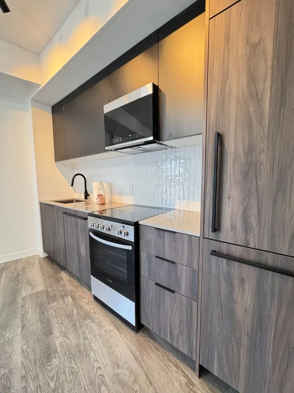 1635 MILITARY TRL #229, Toronto E10, ON M1C 1K3