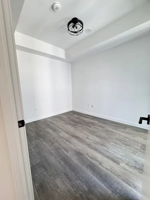 1635 MILITARY TRL #229, Toronto E10, ON M1C 1K3