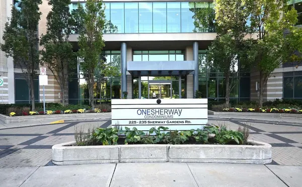 235 Sherway GDNS #1901, Toronto W08, ON M9C 0A2