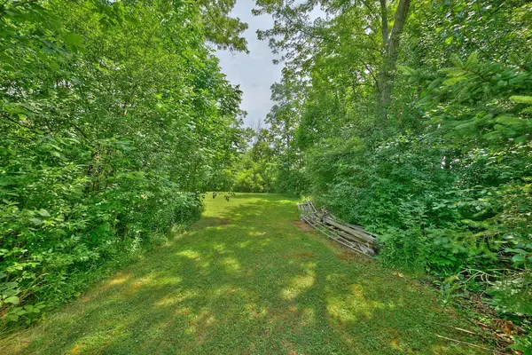 10266 Willodell RD, Niagara Falls, ON L0S 1K0