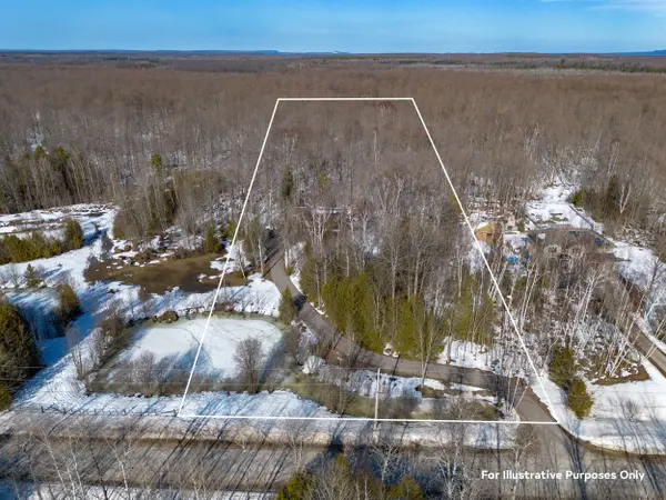 758341 Girl Guide RD, Georgian Bluffs, ON N4K 5N7