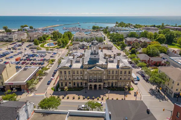 145 Third ST #214, Cobourg, ON K9A 5X1