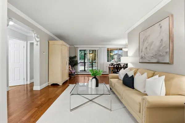 944 Caledonian VW #206, Cambridge, ON N3H 1A5