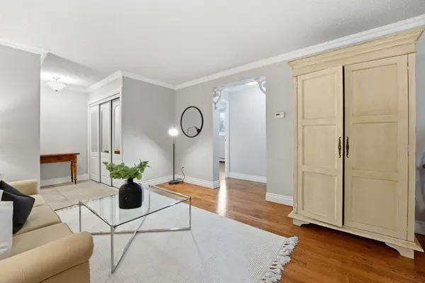 944 Caledonian VW #206, Cambridge, ON N3H 1A5