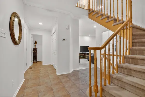 3113 Apple Hill DR S, Blossom Park - Airport And Area, ON K1T 3Z2