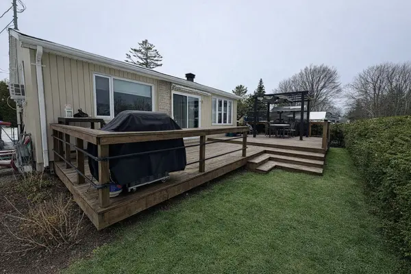 9 Ravine Park RD N, Central Huron, ON N7A 3X8