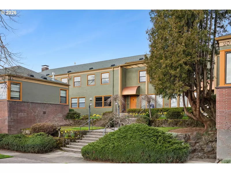 2025 SE CARUTHERS ST #18, Portland, OR 97214