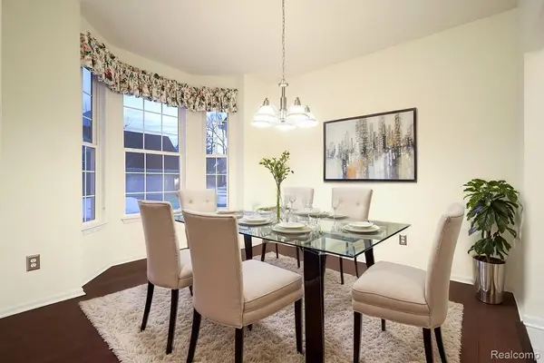 48608 Oak Bridge DR, Canton Charter Township, MI 48188