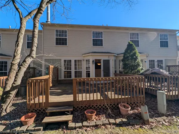 7896 Rivergate DR #19, Westland, MI 48185