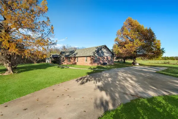 2227 FM 2815 S, Bonham, TX 75418