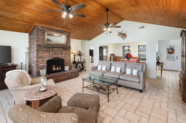 2227 FM 2815 S, Bonham, TX 75418