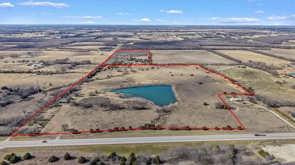 7933 State Highway 78 N, Blue Ridge, TX 75424