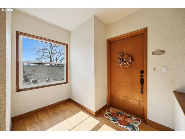 2025 SE CARUTHERS ST #18, Portland, OR 97214