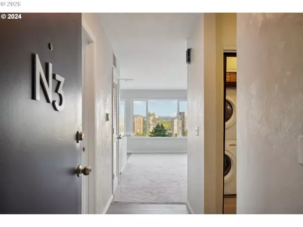 Portland, OR 97239,3515 SW BARBUR BLVD #N-3