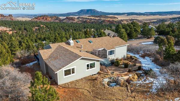 6943 Fox CIR, Larkspur, CO 80118