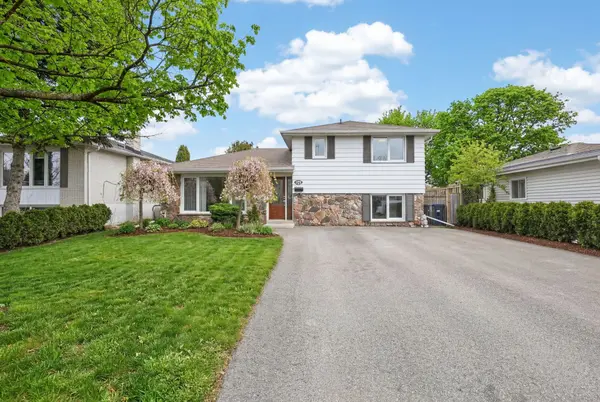 41 Staveley CRES, Brampton, ON L6W 2S1