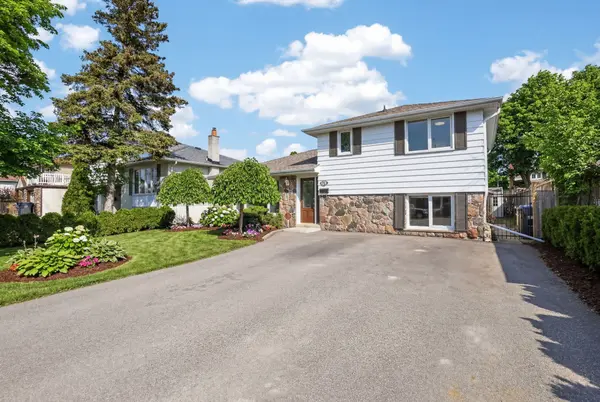 41 Staveley CRES, Brampton, ON L6W 2S1