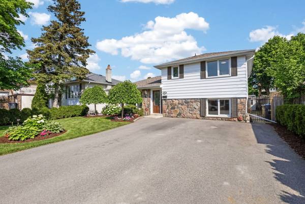 41 Staveley CRES, Brampton, ON L6W 2S1