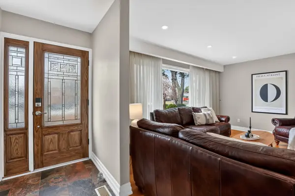 41 Staveley CRES, Brampton, ON L6W 2S1