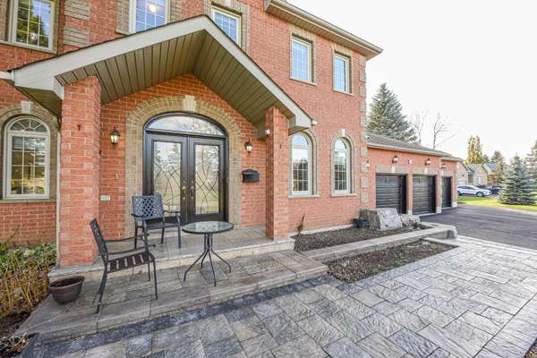 25 Giles RD, Caledon, ON L7K 0B6