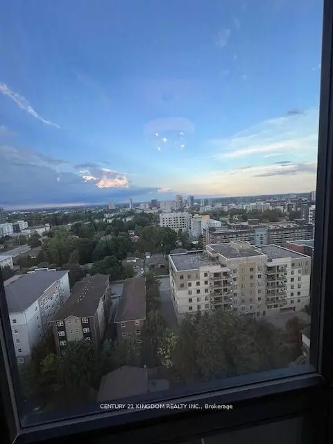 145 Columbia ST W #1733, Waterloo, ON N2L 0K7