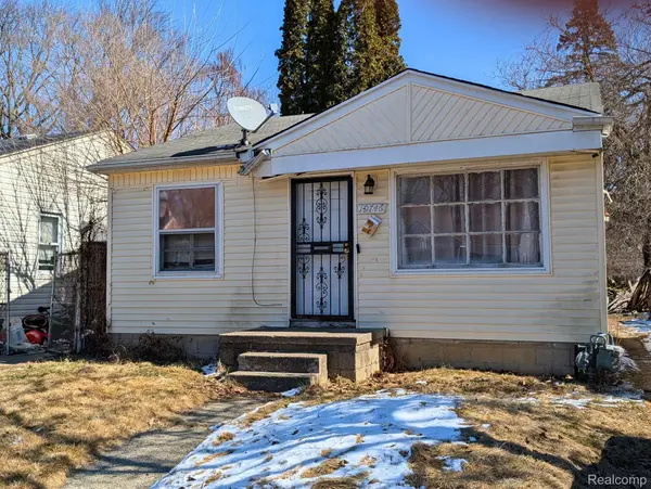 19746 Cooley ST, Detroit, MI 48219