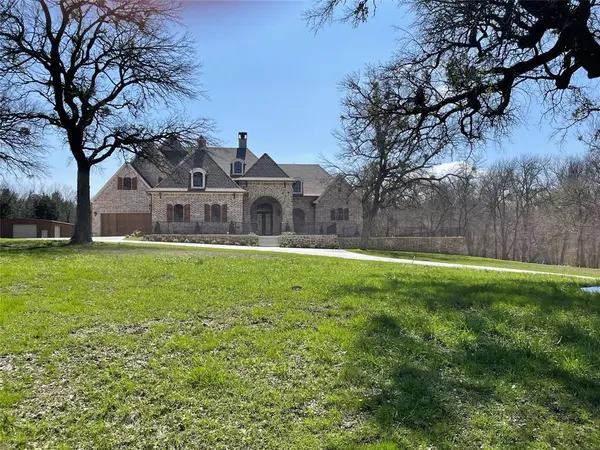 90 Woodland Hills Drive, Sherman, TX 75092