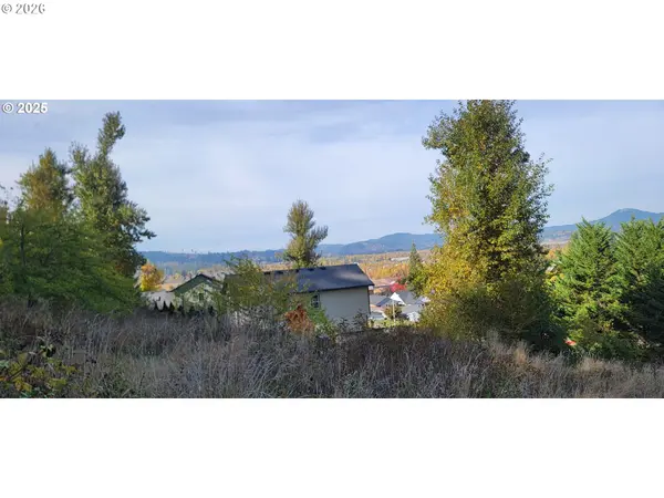 1 Queens AVE, Creswell, OR 97426