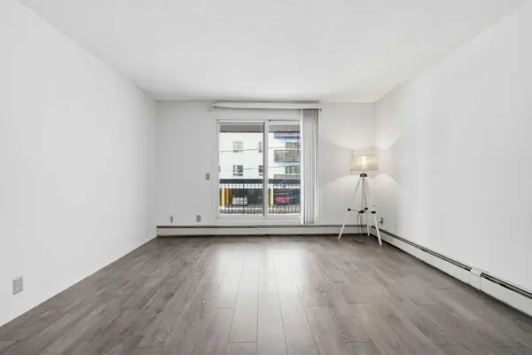 2611 15A ST SW #204, Calgary, AB T2T 4C1