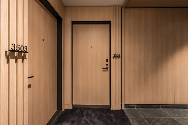 15 Mercer ST #3504, Toronto C01, ON M5V 1H2