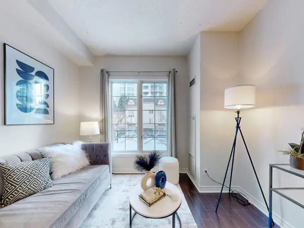 8 Rean DR #GV216, Toronto C15, ON M2K 3B9