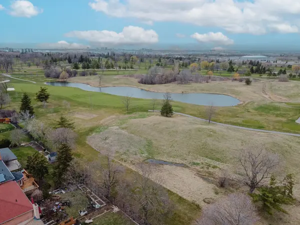 32 Plover PL, Brampton, ON L6W 4C4